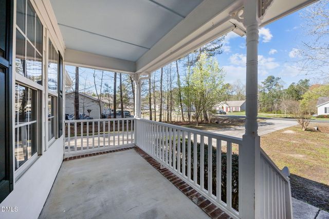 1725 Cobblestone Drive, Creedmoor, NC 27522