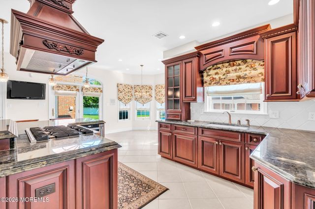 1374 Cabernet Court, Toms River, NJ 08753