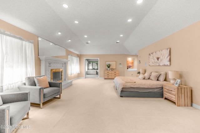1374 Cabernet Court, Toms River, NJ 08753