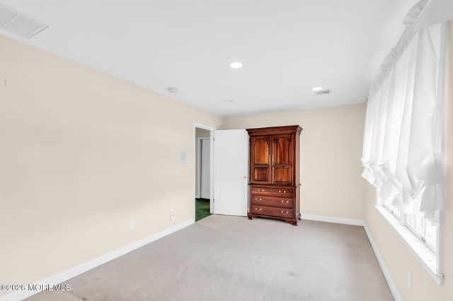 1374 Cabernet Court, Toms River, NJ 08753