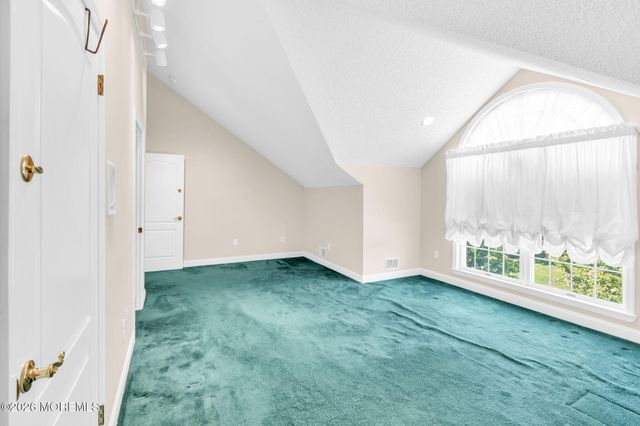 1374 Cabernet Court, Toms River, NJ 08753
