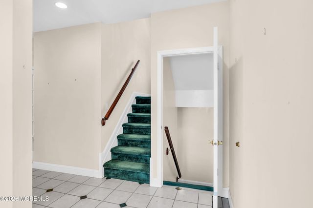 1374 Cabernet Court, Toms River, NJ 08753