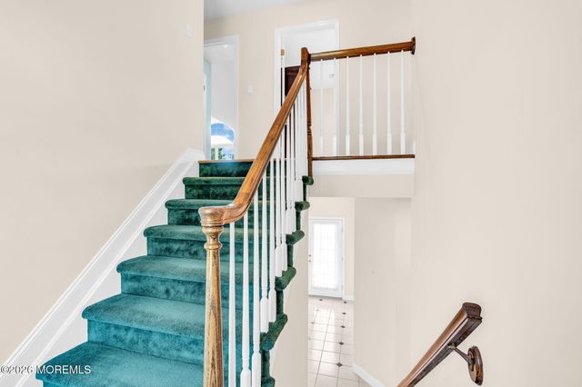 1374 Cabernet Court, Toms River, NJ 08753
