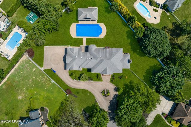 1374 Cabernet Court, Toms River, NJ 08753