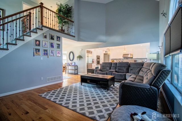30 Brandon Avenue, Monroe, NJ 08831