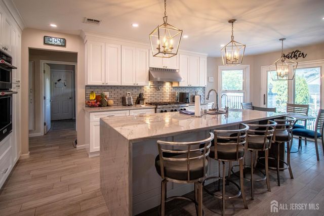 30 Brandon Avenue, Monroe, NJ 08831