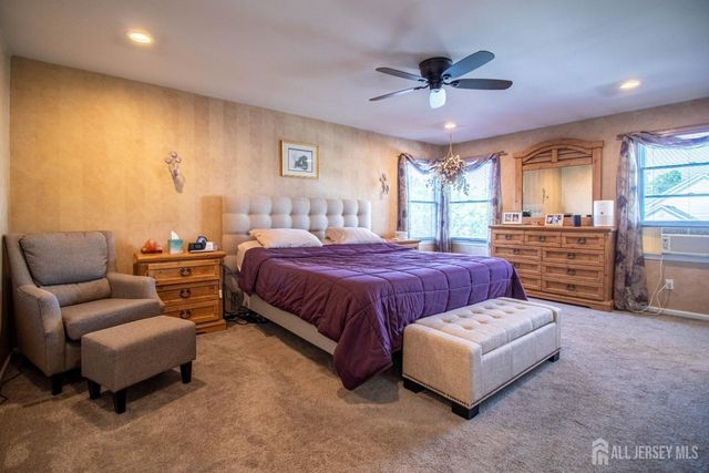 30 Brandon Avenue, Monroe, NJ 08831