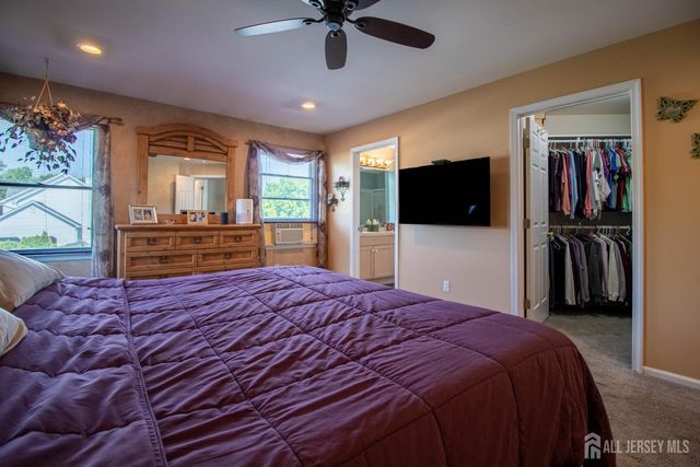 30 Brandon Avenue, Monroe, NJ 08831