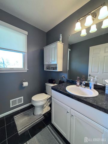 30 Brandon Avenue, Monroe, NJ 08831