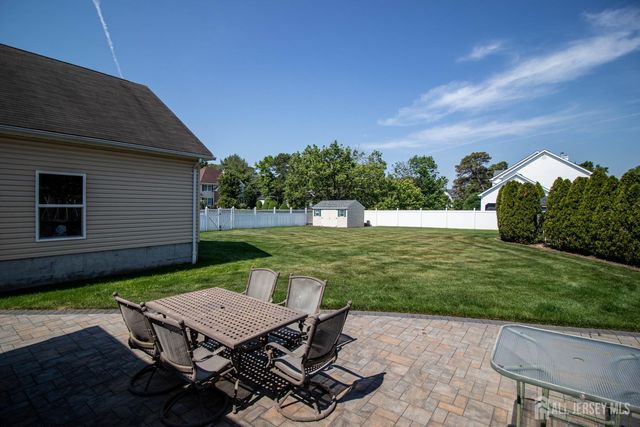 30 Brandon Avenue, Monroe, NJ 08831