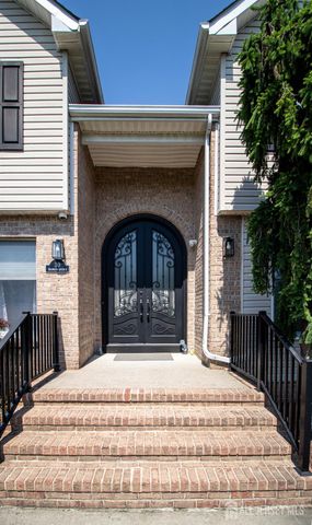 30 Brandon Avenue, Monroe, NJ 08831