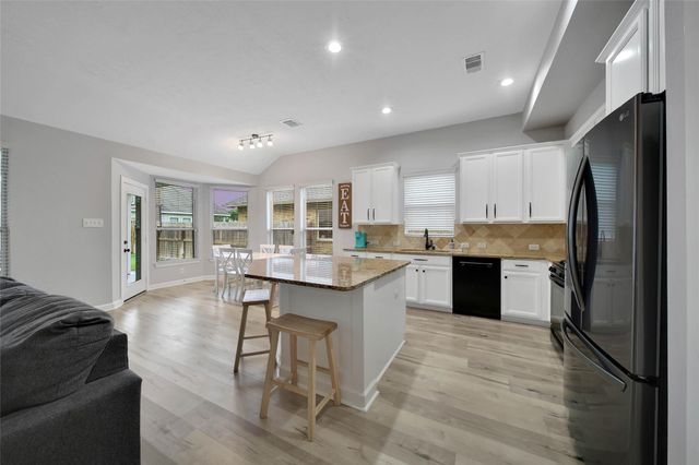 12935 Northpointe Bend Drive, Tomball, TX 77377
