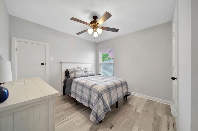 12935 Northpointe Bend Drive, Tomball, TX 77377