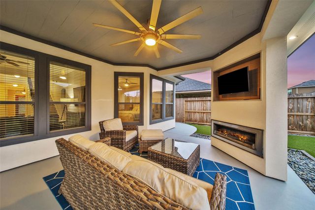 12935 Northpointe Bend Drive, Tomball, TX 77377