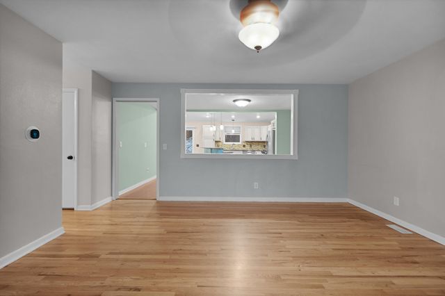 1335 Calhoun Street, Kalamazoo, MI 49006