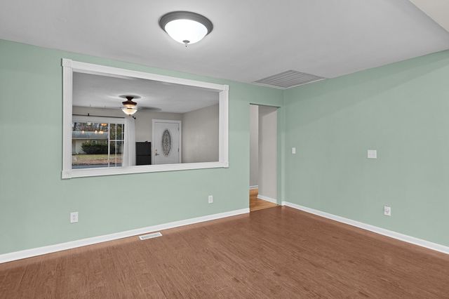 1335 Calhoun Street, Kalamazoo, MI 49006