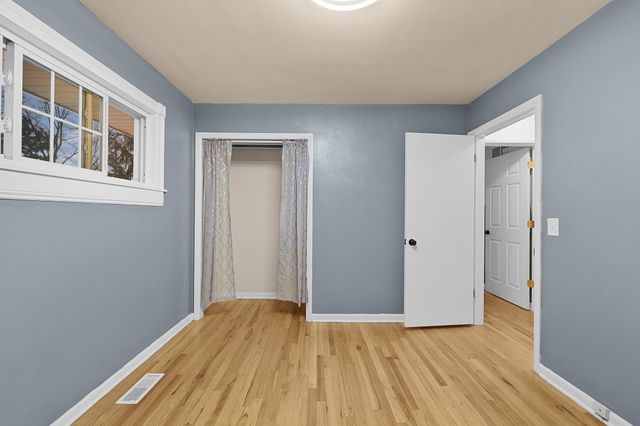 1335 Calhoun Street, Kalamazoo, MI 49006