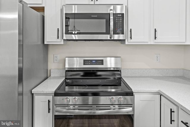 16529 DAWN BLVD, Hanover, VA 23069