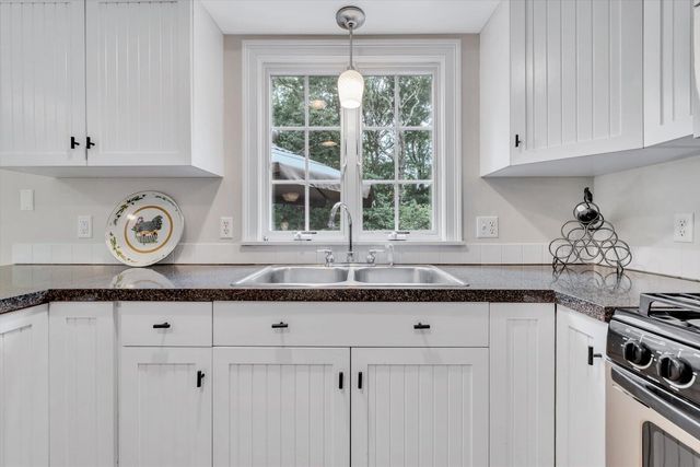 33 Sandpiper Lane, Brewster, MA 02631