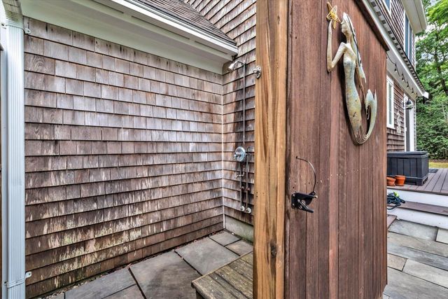 33 Sandpiper Lane, Brewster, MA 02631