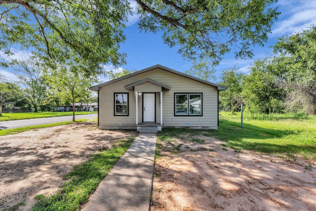 729 Harlem Avenue, Waco, TX 76704