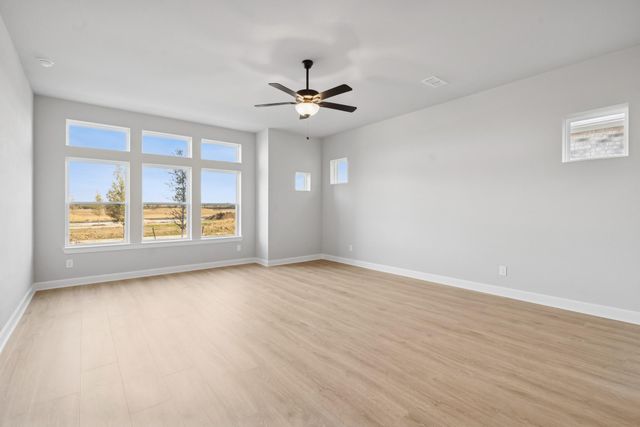 12131 Canal View Boulevard, Mont Belvieu, TX 77523