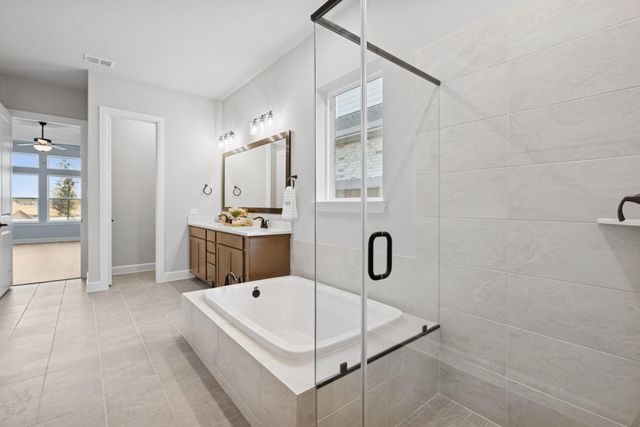 12131 Canal View Boulevard, Mont Belvieu, TX 77523