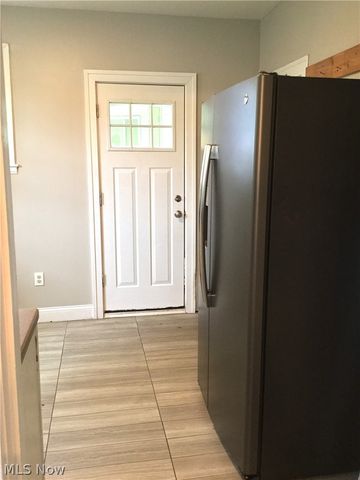 9474 Roxbury Road, Parma Heights, OH 44130