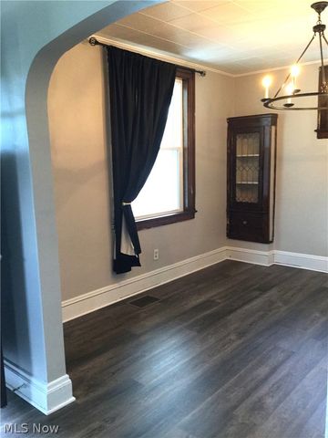9474 Roxbury Road, Parma Heights, OH 44130