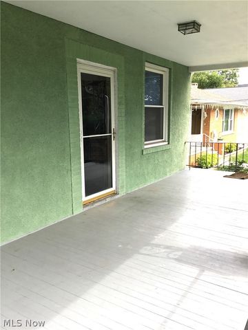 9474 Roxbury Road, Parma Heights, OH 44130