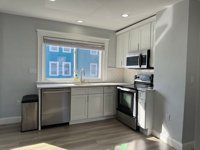 103 Bowen 1, Medford, MA 02155