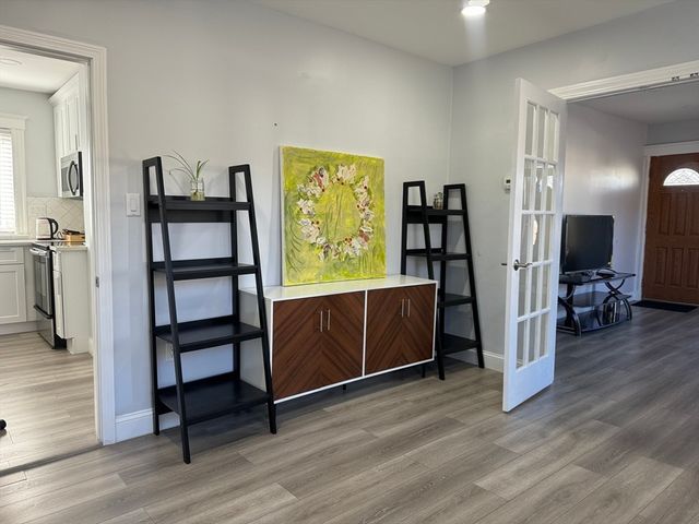 103 Bowen 1, Medford, MA 02155