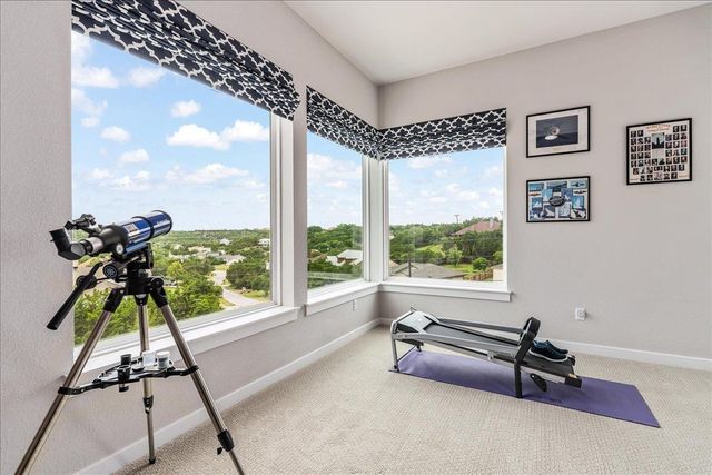 22308 Shotts DR, Spicewood, TX 78669