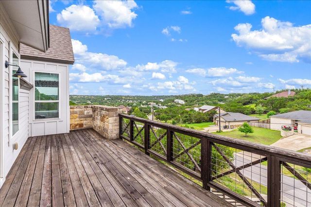 22308 Shotts DR, Spicewood, TX 78669