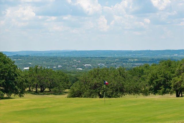 22308 Shotts DR, Spicewood, TX 78669