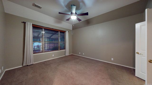 200 Nandina Ct, Cibolo, TX 78108