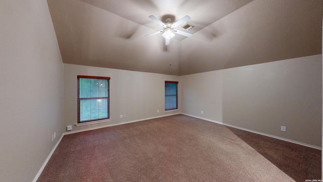 200 Nandina Ct, Cibolo, TX 78108