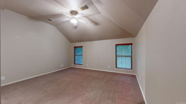 200 Nandina Ct, Cibolo, TX 78108