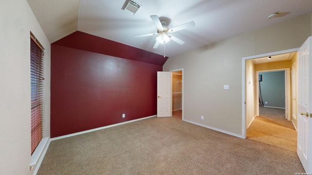 200 Nandina Ct, Cibolo, TX 78108