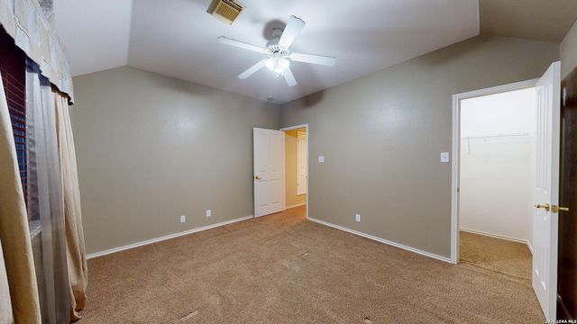 200 Nandina Ct, Cibolo, TX 78108