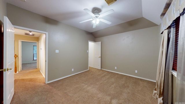 200 Nandina Ct, Cibolo, TX 78108