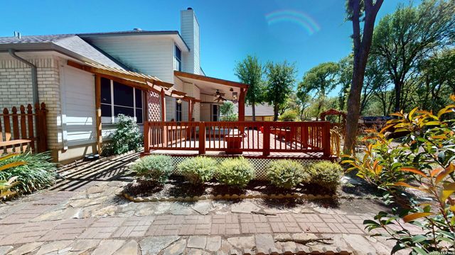 200 Nandina Ct, Cibolo, TX 78108