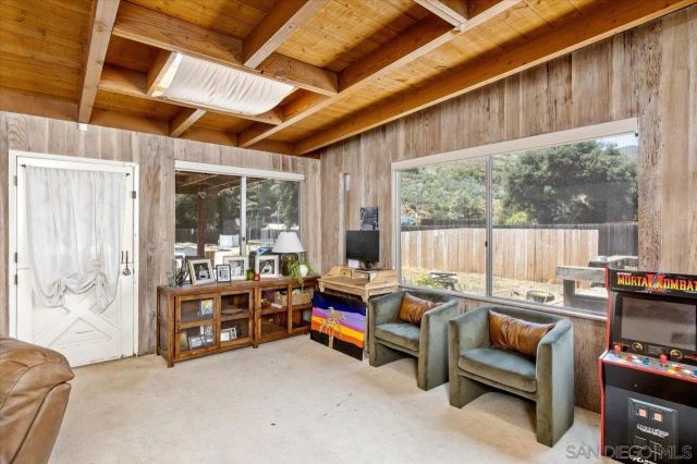 3620 Foxley Dr, Escondido, CA 92027