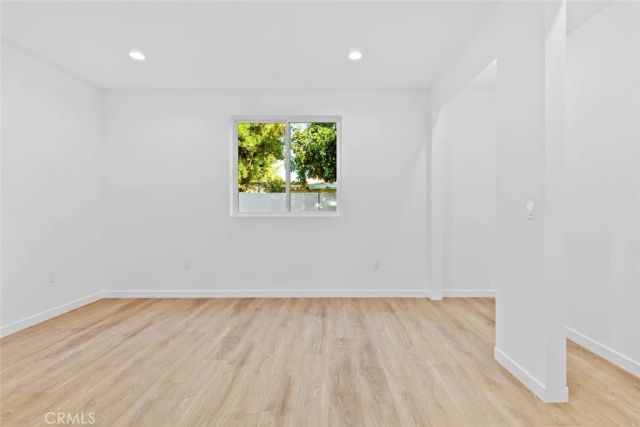6844 Cedros Avenue, Van Nuys, CA 91405