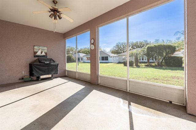 9077 SW 95TH AVENUE, Ocala, FL 34481