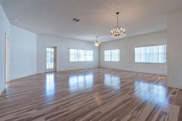 9077 SW 95TH AVENUE, Ocala, FL 34481