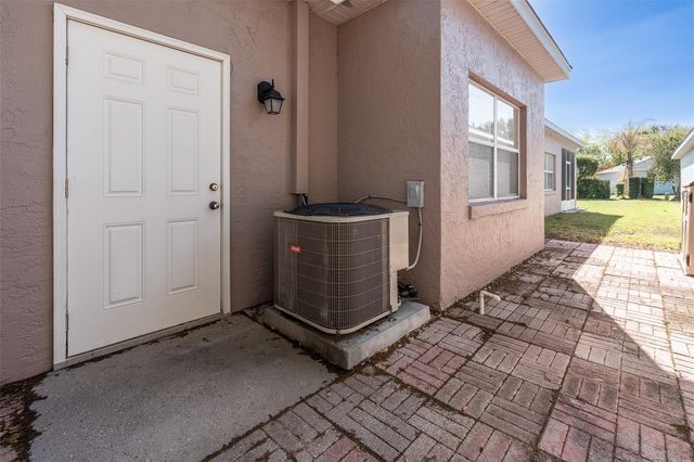 9077 SW 95TH AVENUE, Ocala, FL 34481