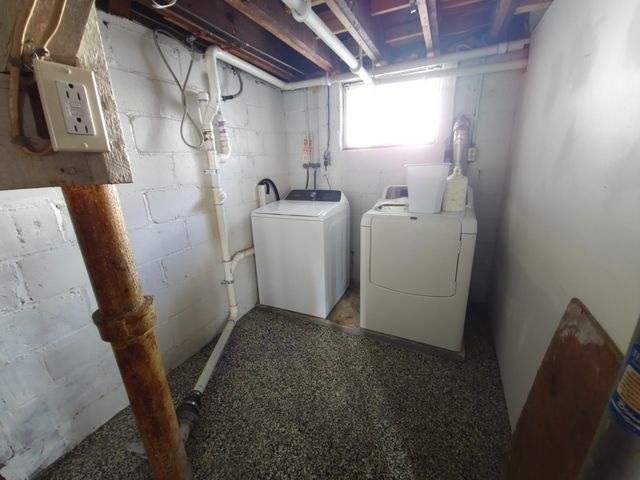 1105 10th Street N, Fargo, ND 58102