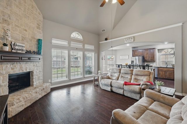 9645 Salvia Drive, Fort Worth, TX 76177
