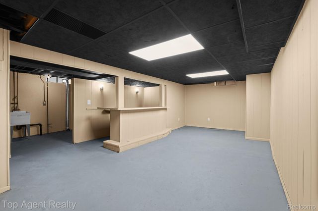 14840 Artesian Street, Detroit, MI 48223